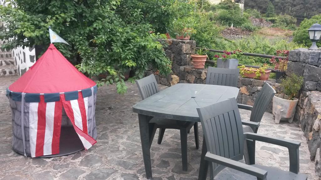 Casa Canaria La Moncloa Villa Икод де лос Винос Стая снимка
