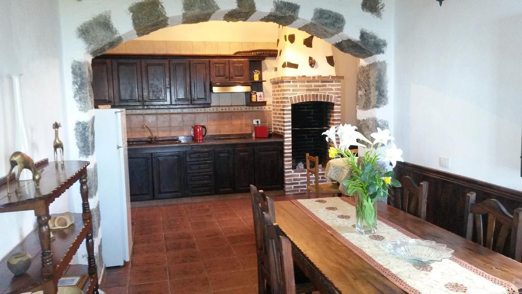 Casa Canaria La Moncloa Villa Икод де лос Винос Стая снимка
